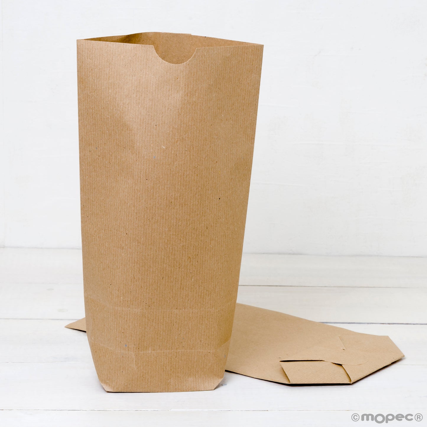 Pack 50 bolsas papel kraft con base 18x32X7cm.preciox50u