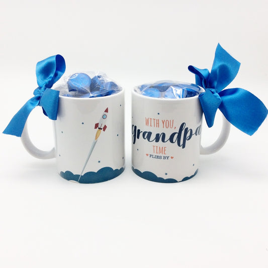 Taza cerámica With you Grandpa en caja regalo 6 bombones