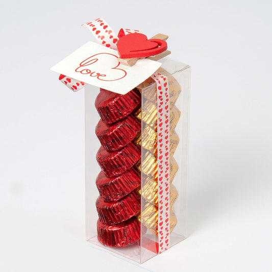 Estuche 12 bombones corazones pinza con tarjeta*